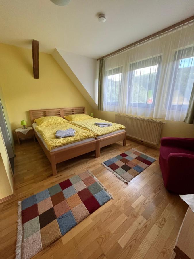 Privatzimmer Familie Pair/Schmoll Spital am Semmering Phòng bức ảnh