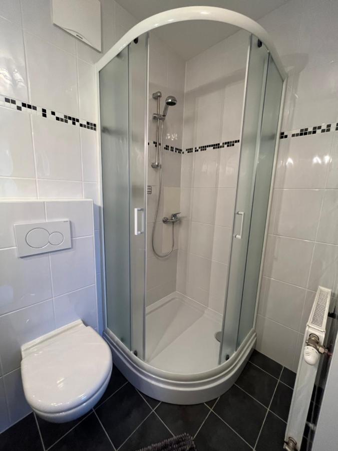 Privatzimmer Familie Pair/Schmoll Spital am Semmering Phòng bức ảnh